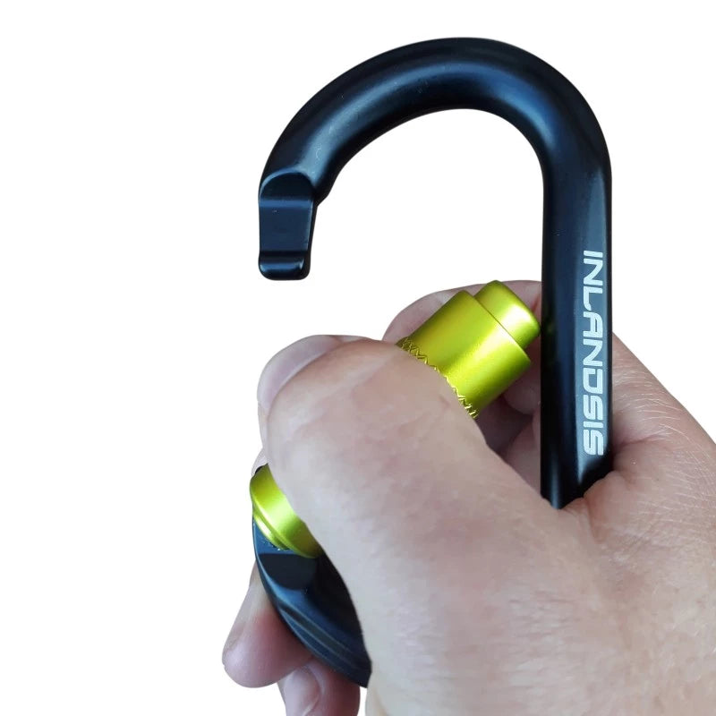 Traction karabinkrok er designet for å sikre forbindelsen mellom trekkline og kjøretøy (slede, vogn, ATV osv.) ved innspenning.

Twistlock automatisk låsing gir full sikkerhet: ikke flere åpne karabinkroker på grunn av glemsel eller vibrasjoner!